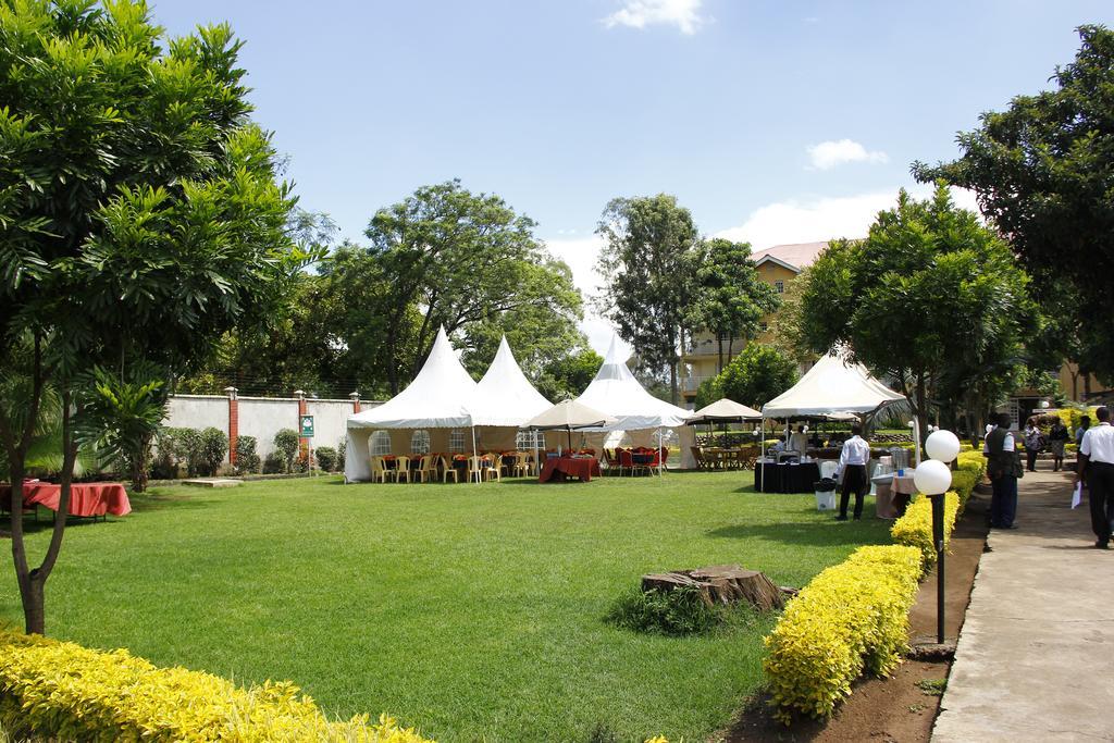 Milele Resort Nakuru Eksteriør bilde