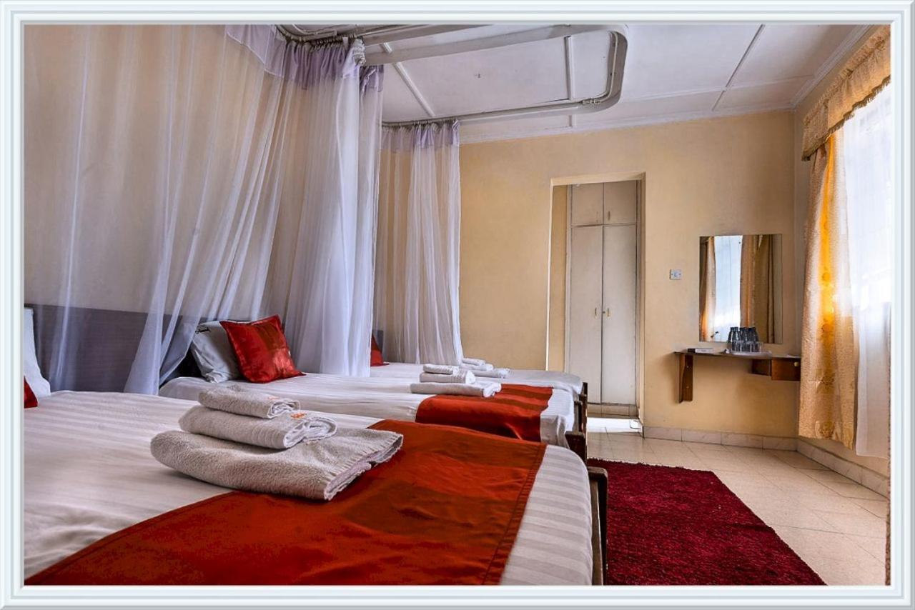 Milele Resort Nakuru Eksteriør bilde