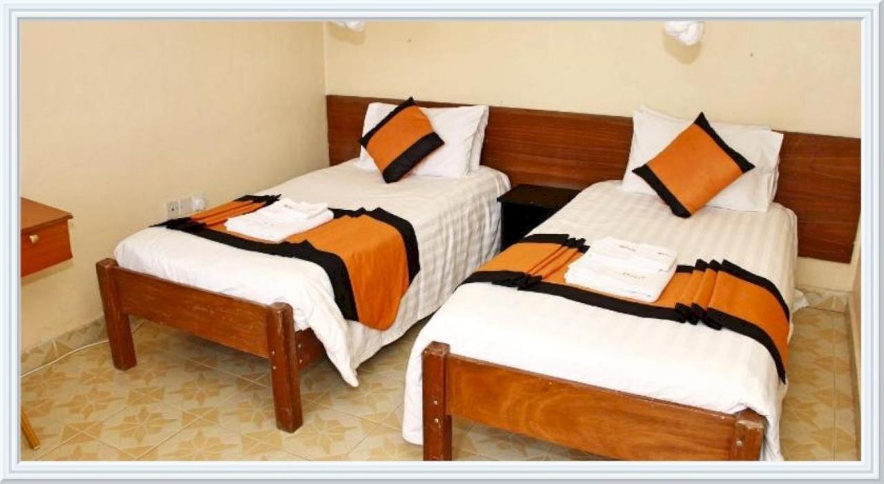 Milele Resort Nakuru Eksteriør bilde