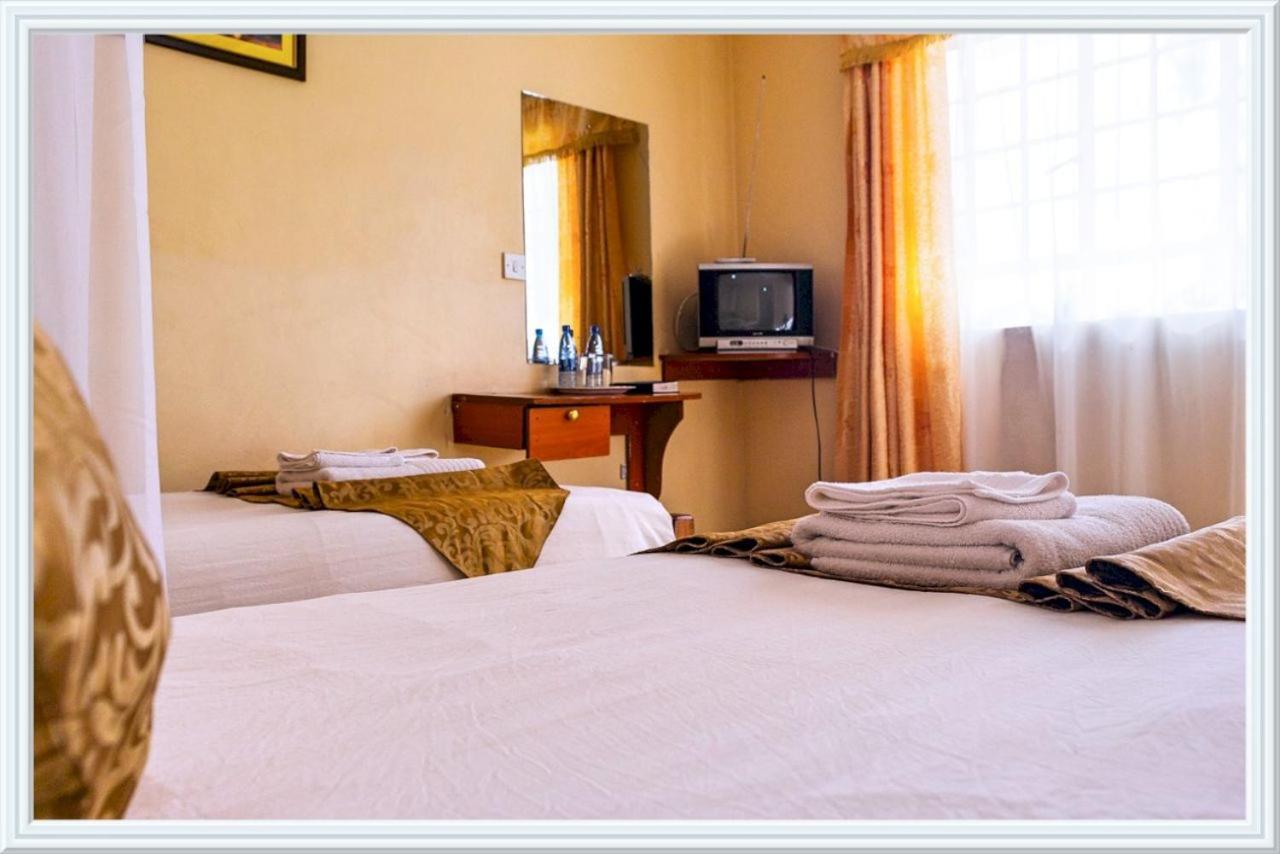 Milele Resort Nakuru Eksteriør bilde